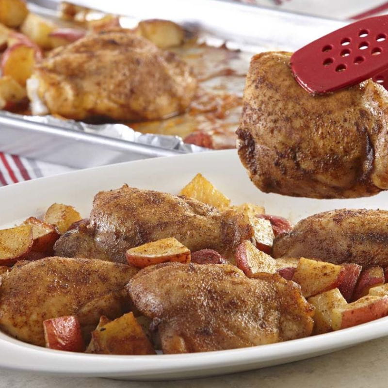 Herb Roasted Chicken & Potatoes | McCormickAsia.com