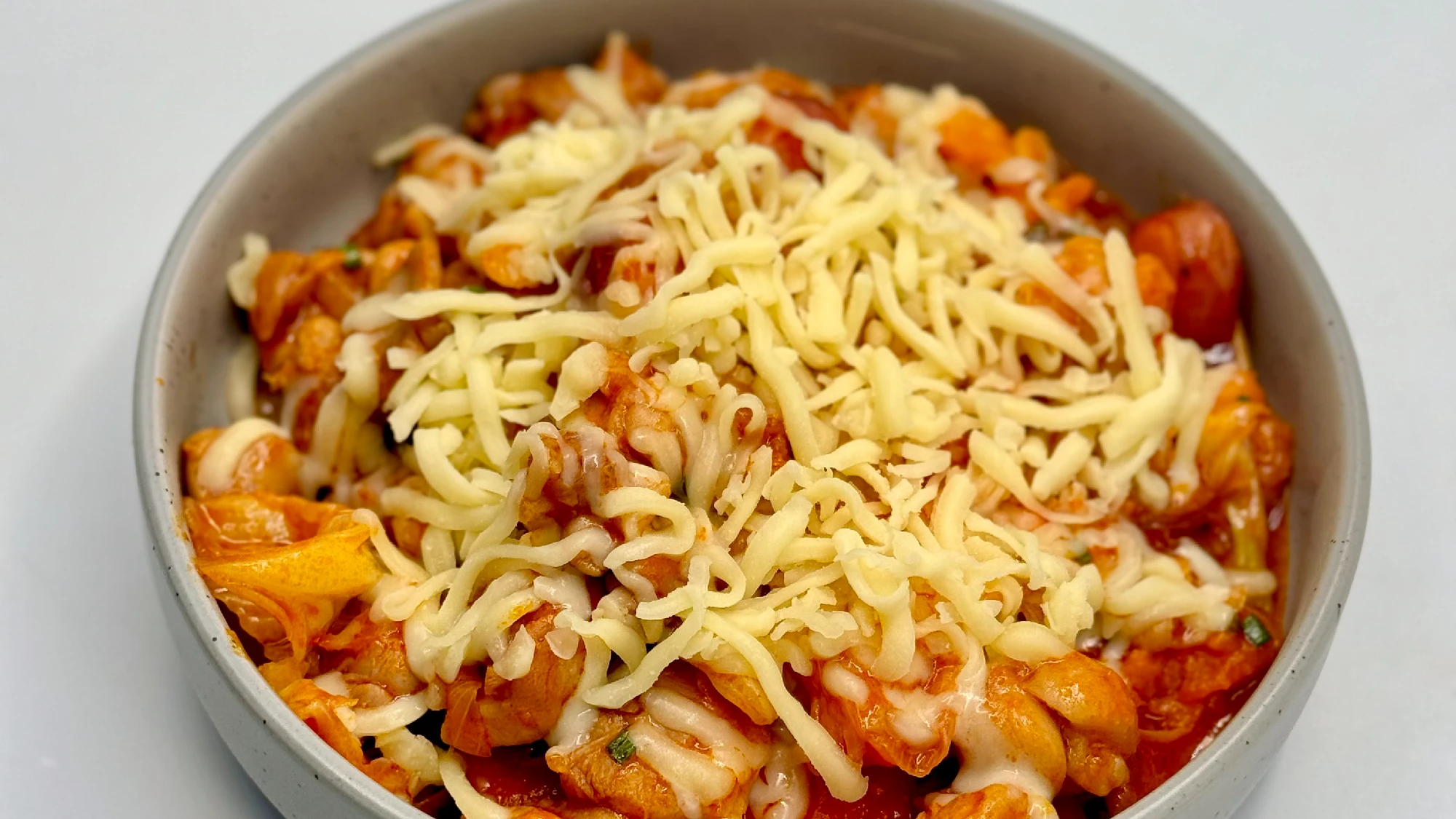 Korean Stir-Fried Chicken with Mozzarella Cheese (Cheesy Dakgalbi)