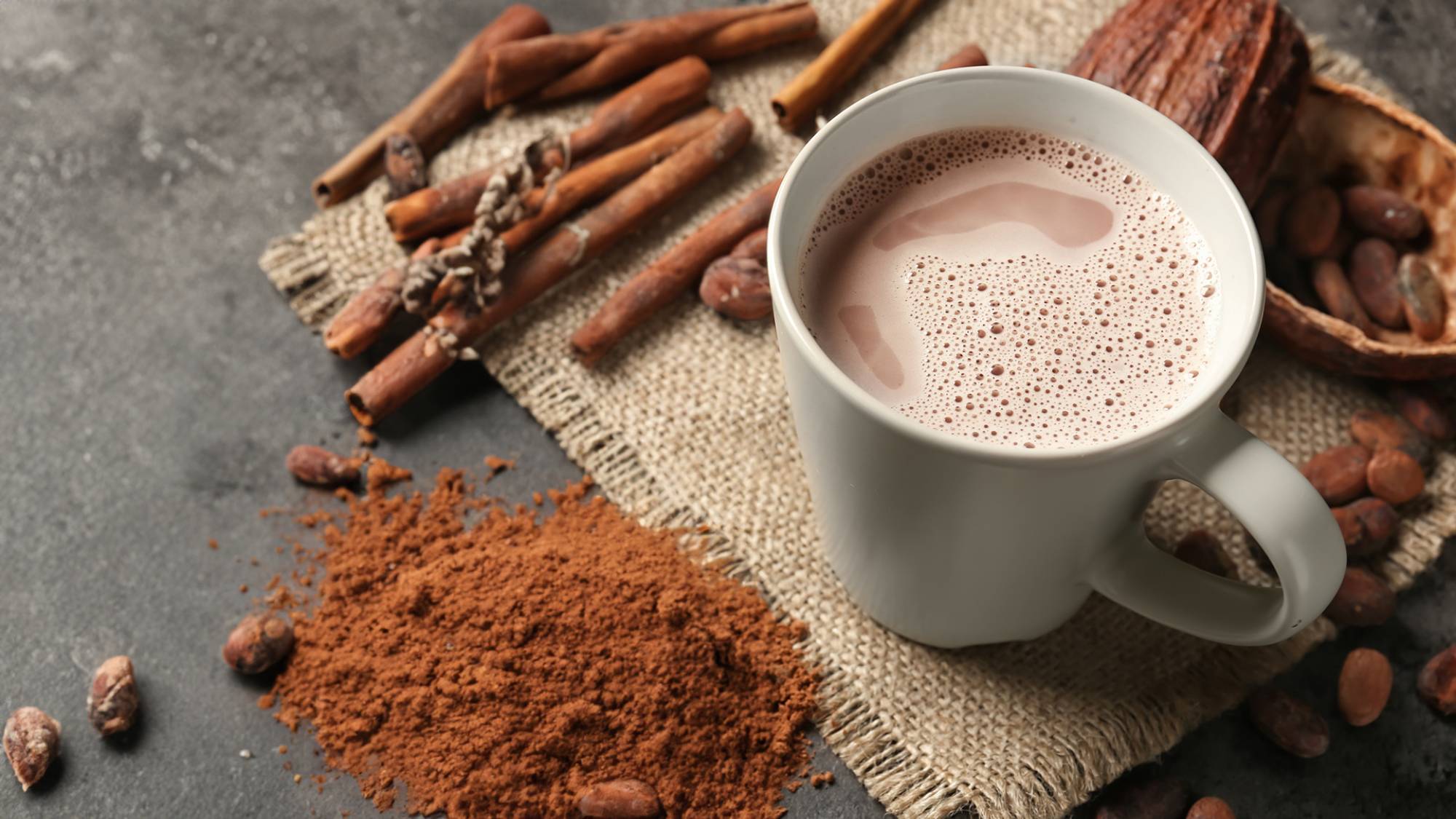 cinnamon-hot-chocolate-2000x1125