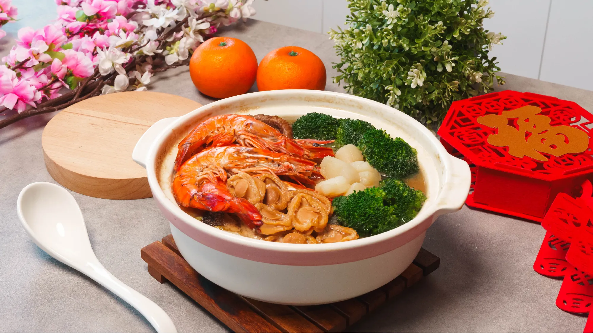 Abalone and Seafood Fortune Pot