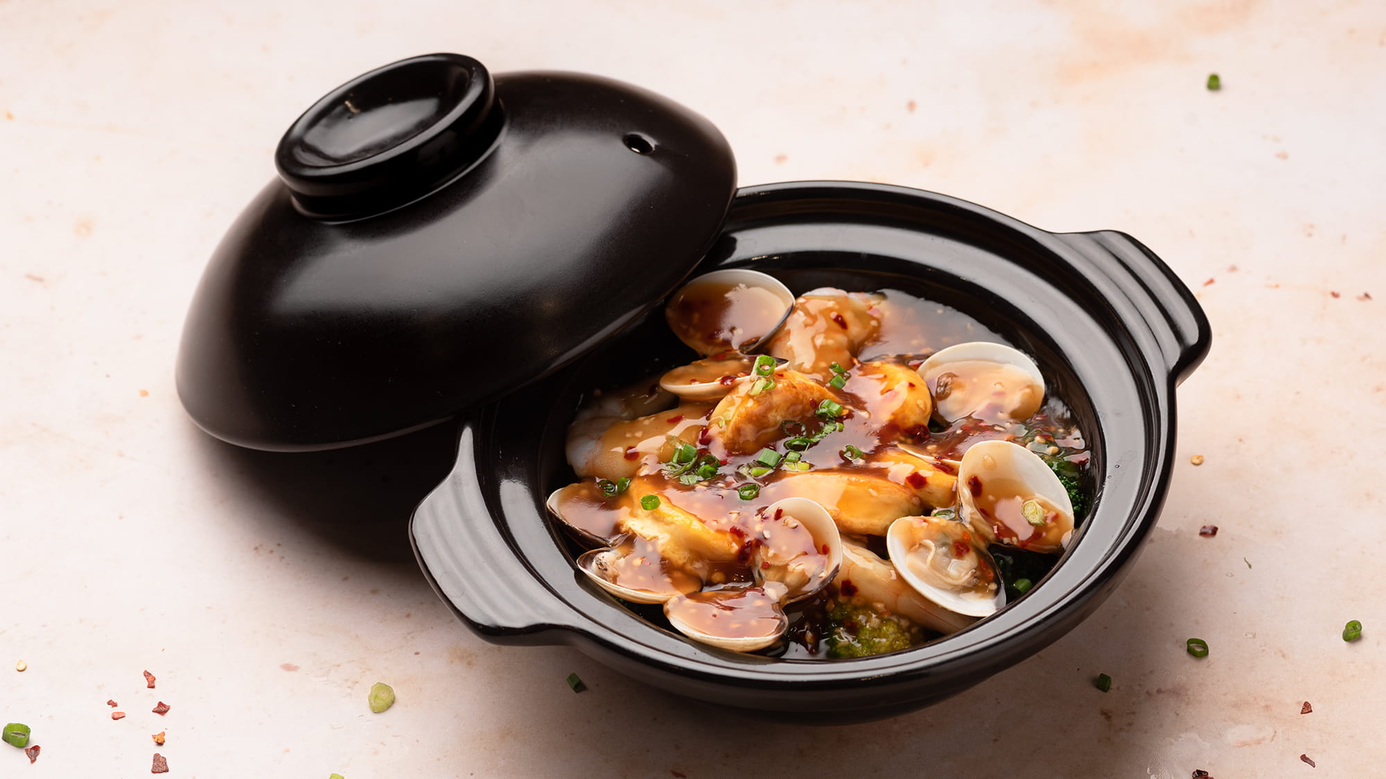 Seafood-Tofu-Claypot_2000x1125