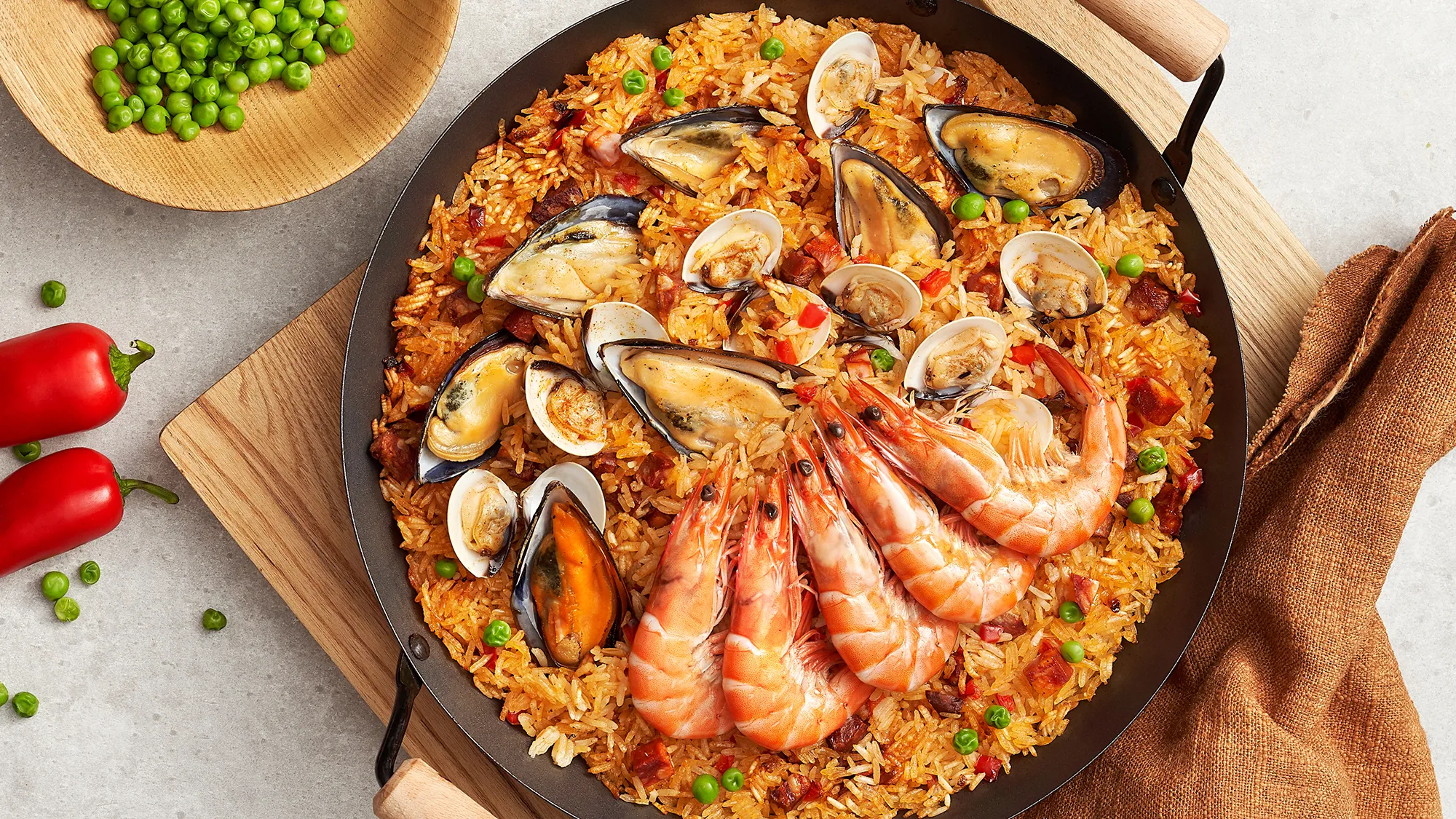 Singles_SeafoodPaellaRice-Desktop-2000x1125
