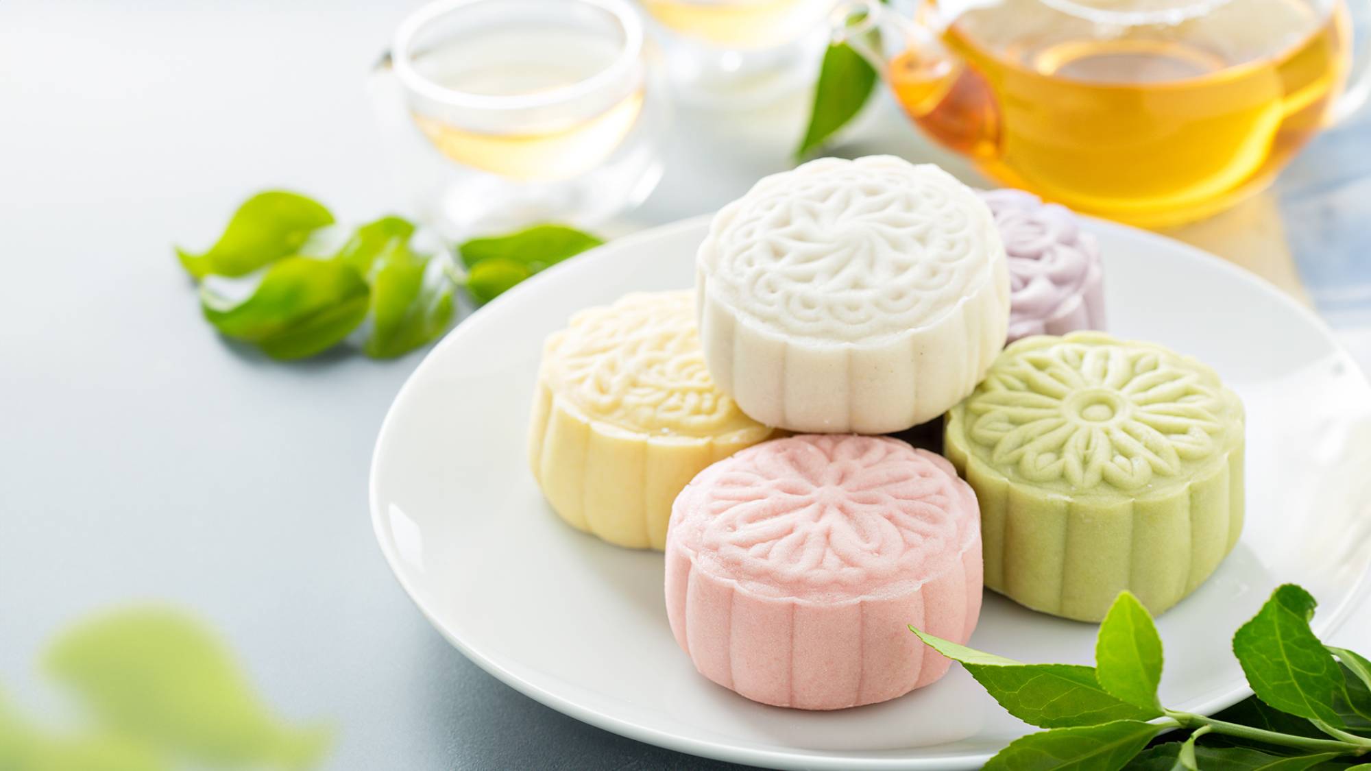 snow-skin-moon-cakes_2000x1125