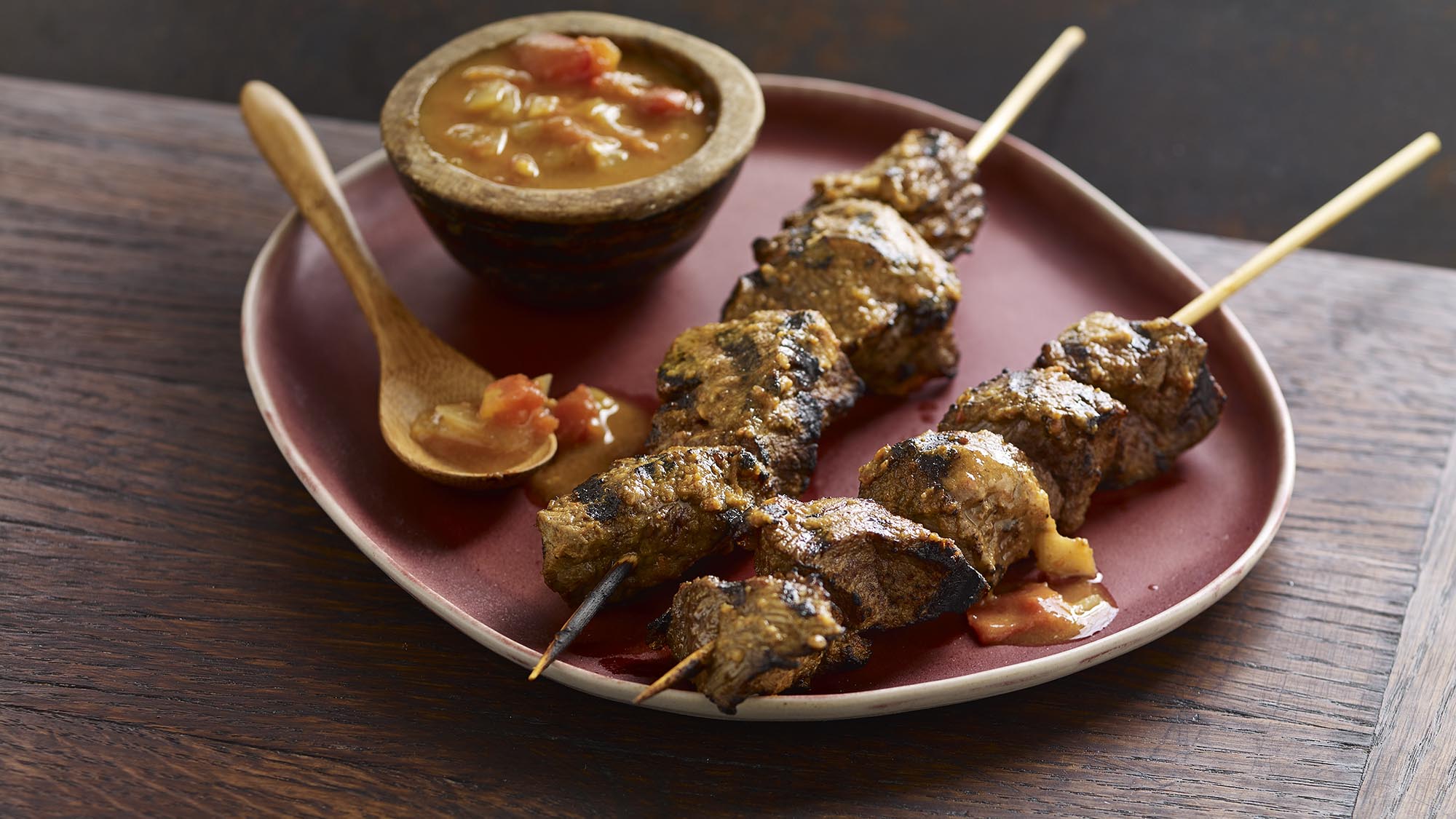 TANZANIAN BBQ SKEWERS WITH TOMATO ONION SAUCE