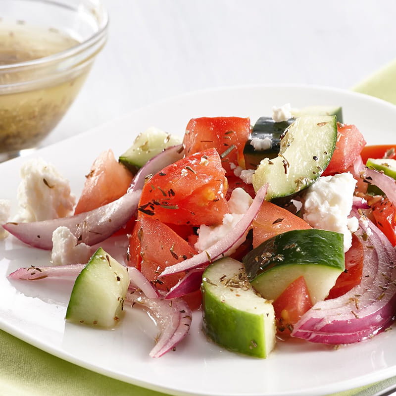 GREEK VEGETABLE SALAD WITH HERB VINAIGRETTE | McCormickAsia.com