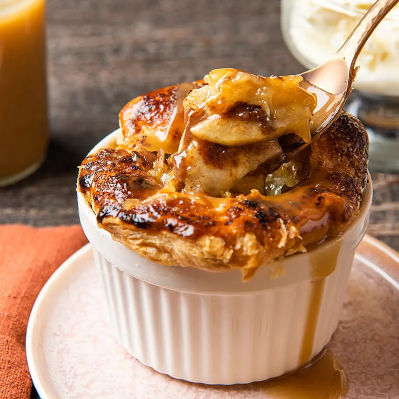 Salted Caramel Mini Apple Pies | McCormickAsia.com