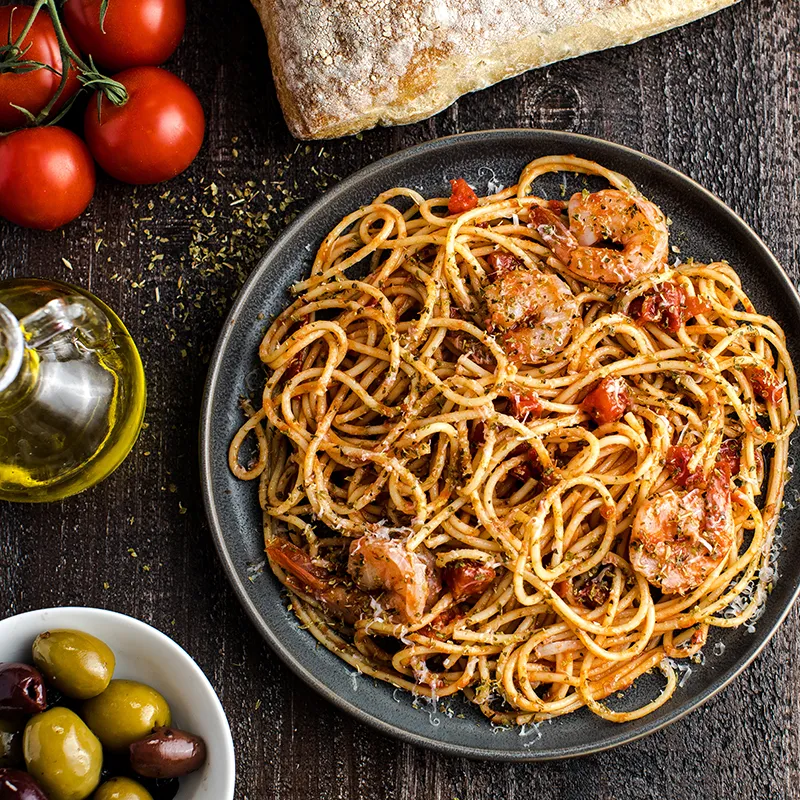 SHRIMP PASTA WITH SPICY TOMATO SAUCE | McCormickAsia.com