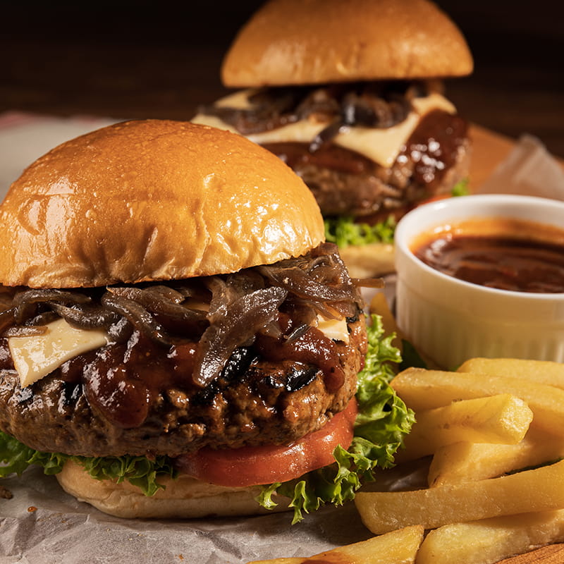 Vintage Smokehouse BBQ Beef Burger | McCormickAsia.com